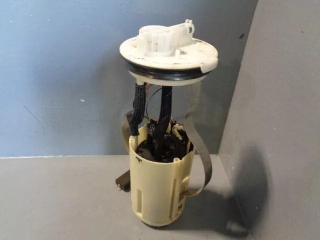 Discovery 2 Fuel Pump In Tank Assembly 4.0 V8 Petrol Land Rover 1998 to 2004