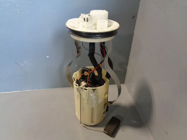 Discovery 2 Fuel Pump In Tank Assembly 4.0 V8 Petrol Land Rover 1998 to 2004