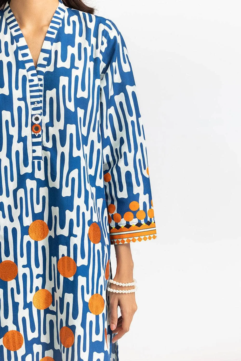 Gul Ahmed Ready to Wear 3 Piece Corduroy Printed Suit IUSTKSD-344