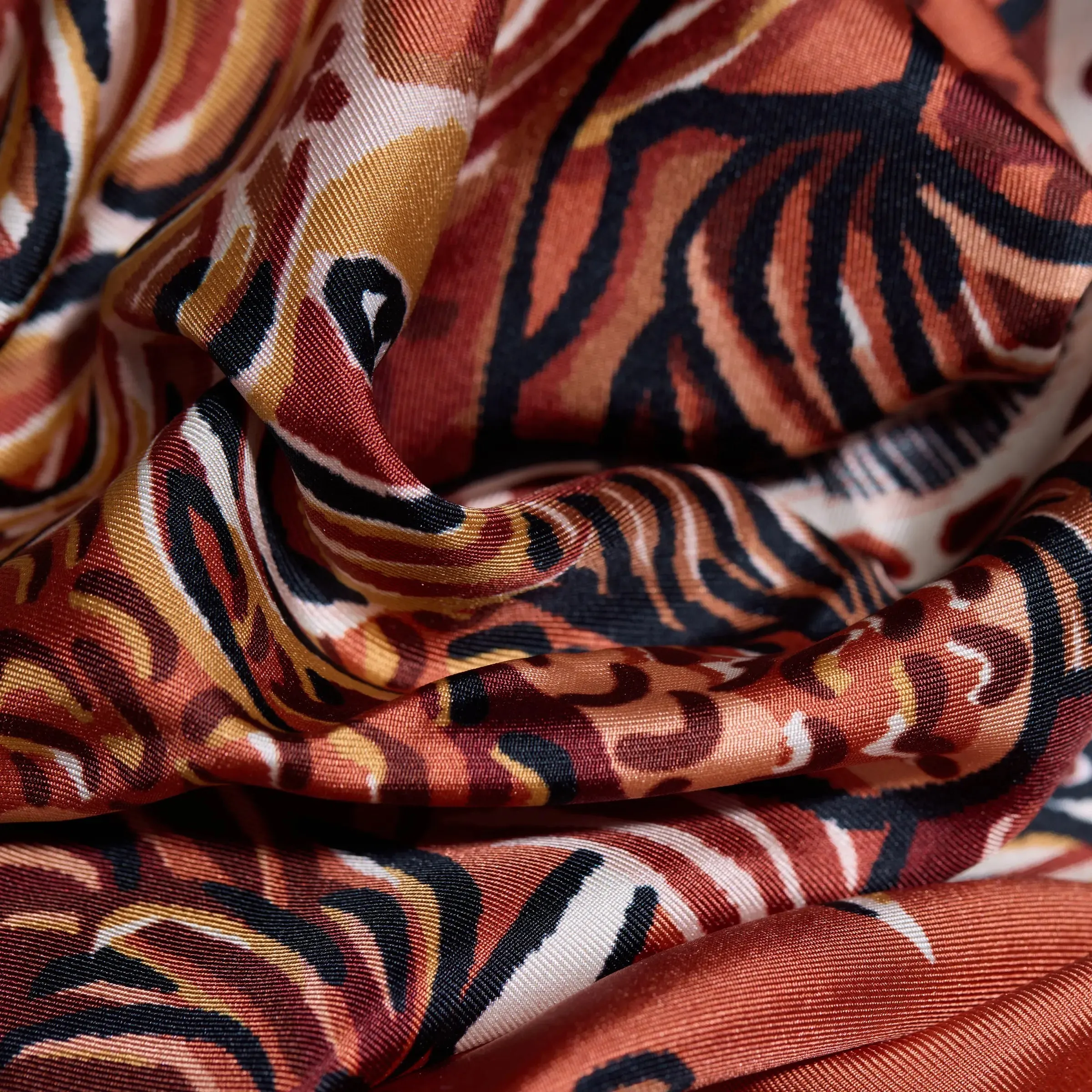 INOUI EDITIONS - WESTERN SQUARE SCARF