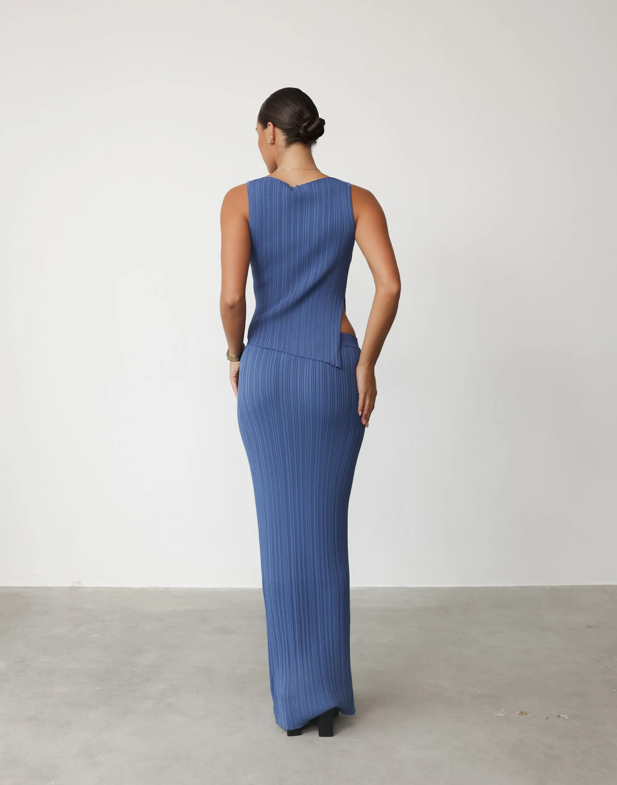 Kienna Top (Sapphire)