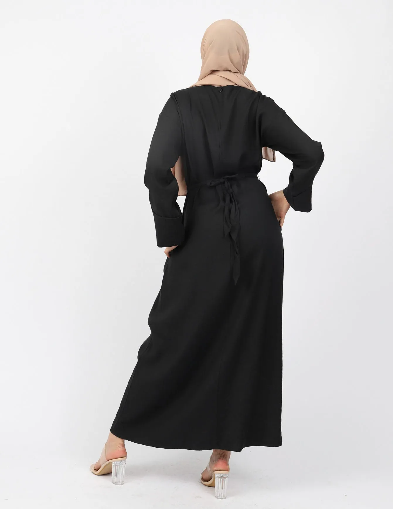 Lillian Tie Abaya