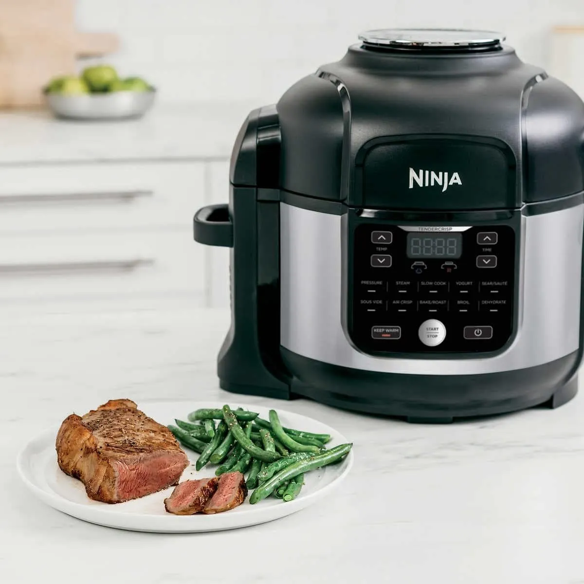 Ninja OS301/FD305CO Foodi 10-in-1 Pressure Cooker and Air Fryer with Nesting Broil Rack, 6.5-Quart Capacity, and a Stainless Finish