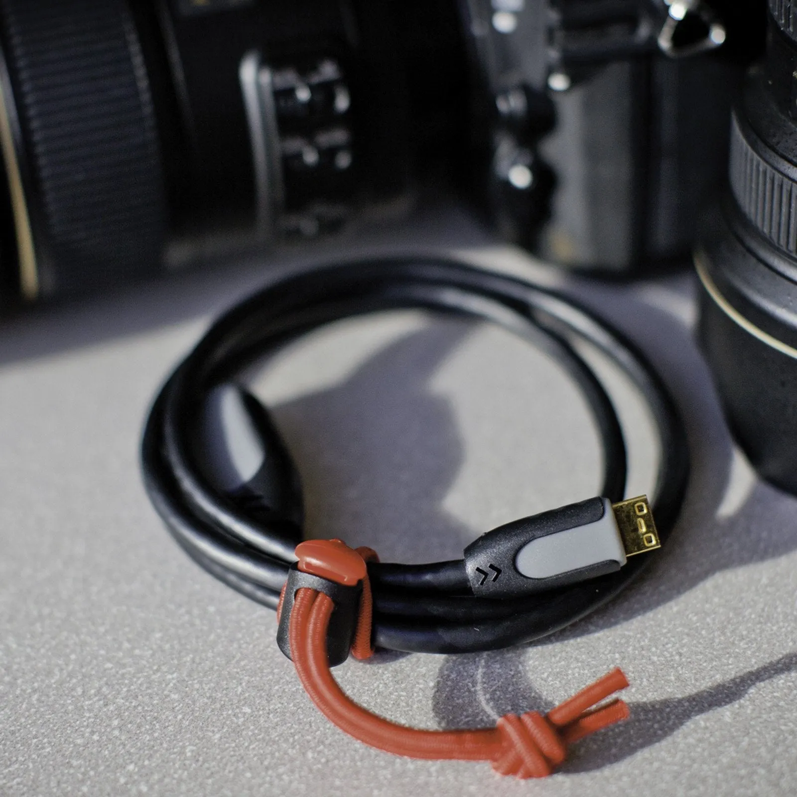Think Tank Red Whips V2.0 Elastic Cable Ties