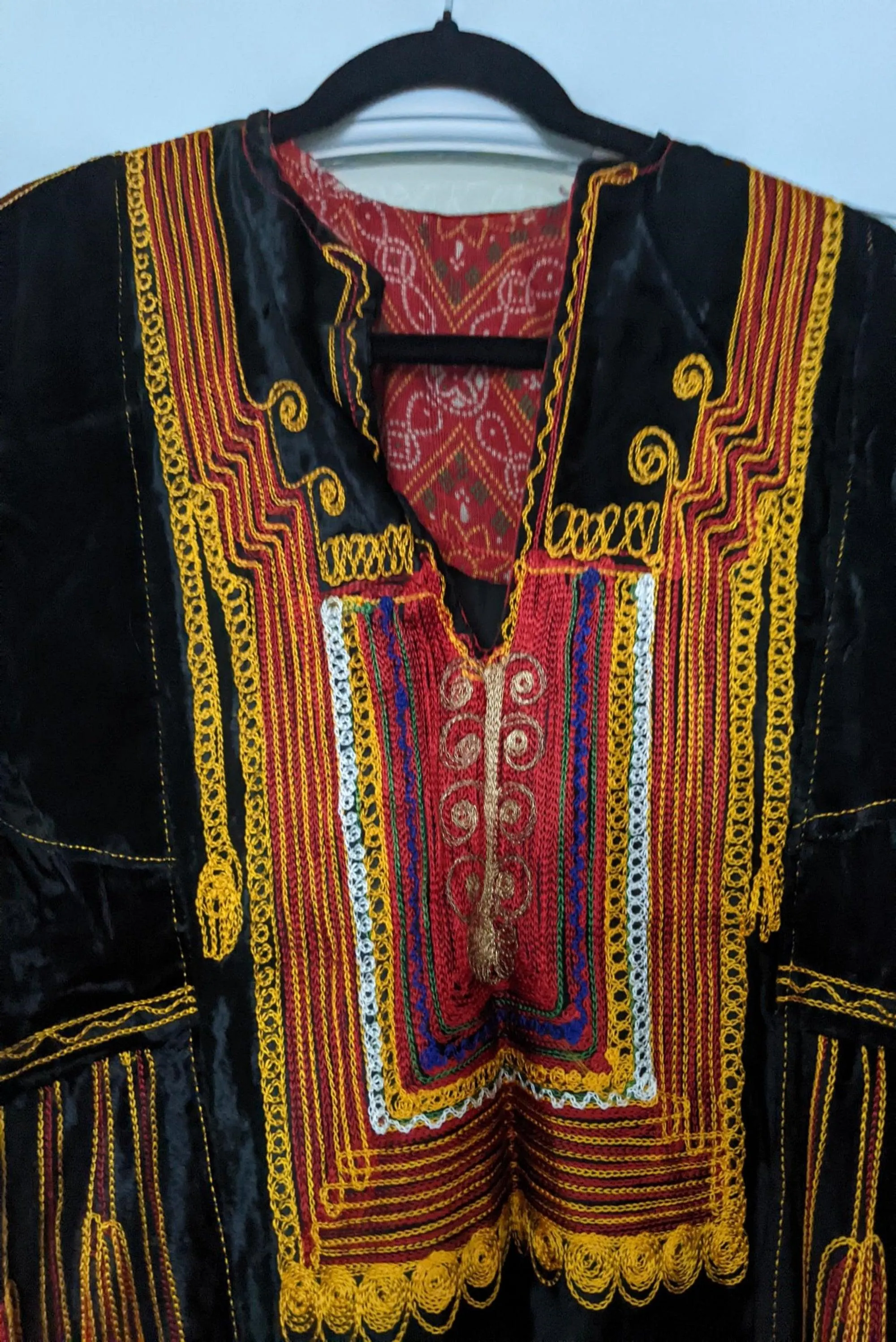 Vintage Saudi Arabian Embroidered Kaftan Maxi Dress